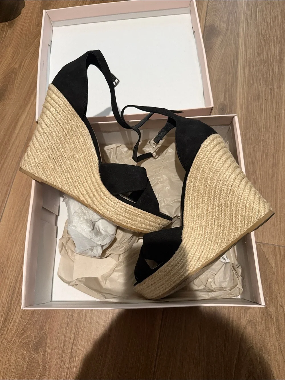 Chinese Laundry Morgan Wedge Sandals - Black